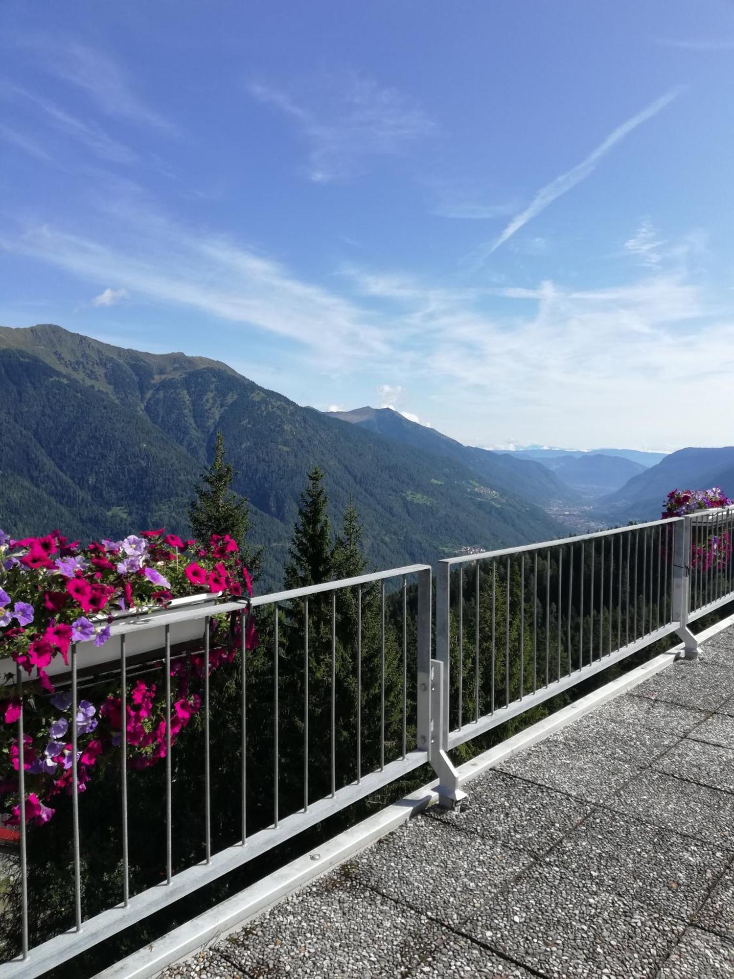 Sole Alto Appartamenti Montana Mezzana  Exteriér fotografie